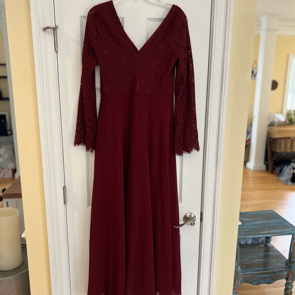 Ladies Size Medium "Lulu's" Deep Red Lace Long Sleeve Dress GUC ❤️ - Picture 10 of 10